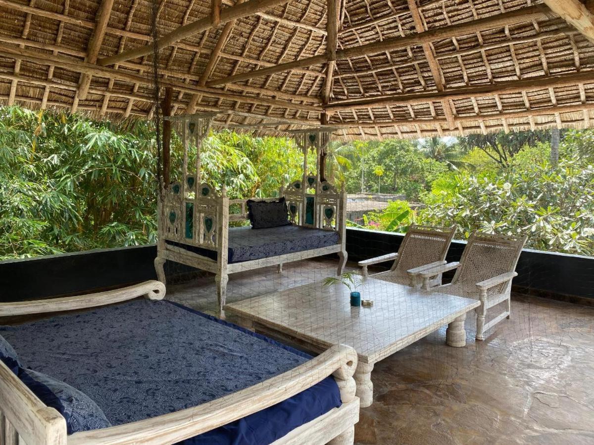 White Nyumba Malindi Apartment Luaran gambar