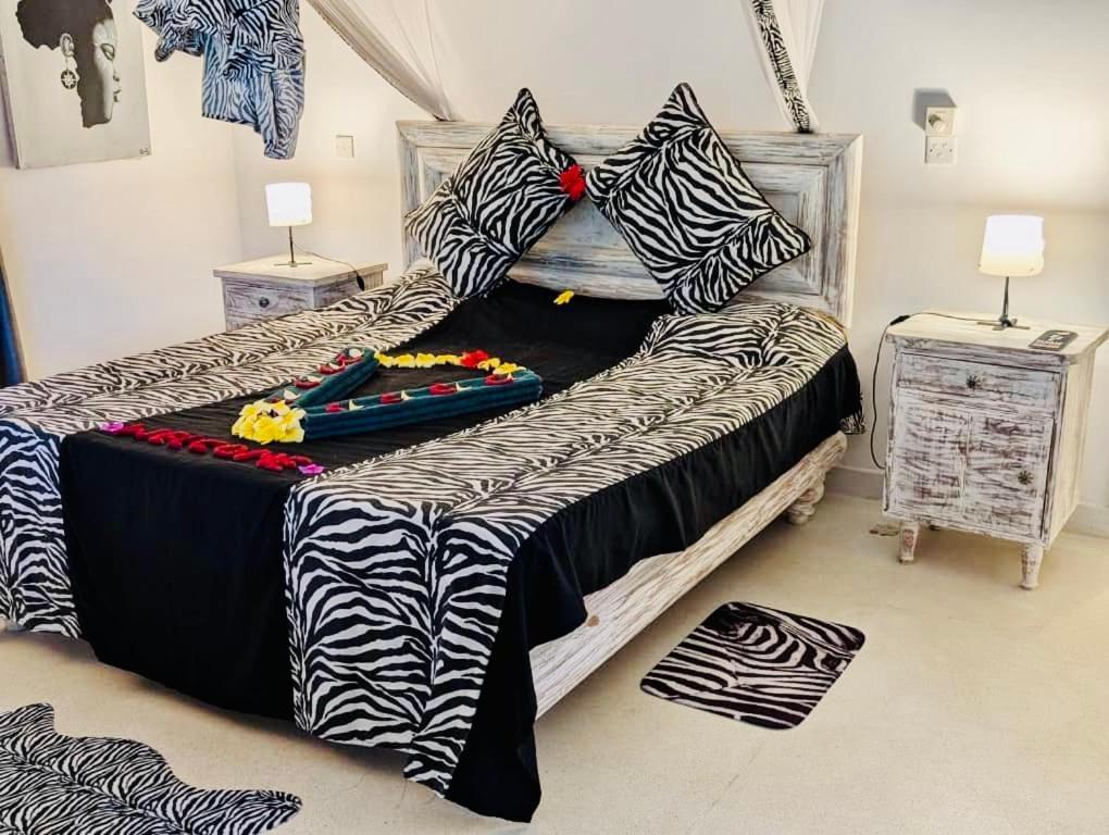 White Nyumba Malindi Apartment Luaran gambar